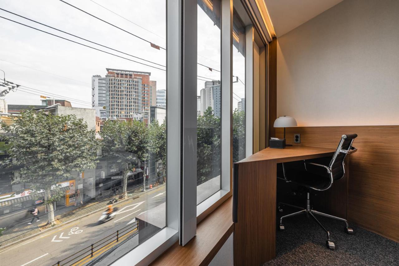 Pillowsopher Hongdae Сеул Экстерьер фото