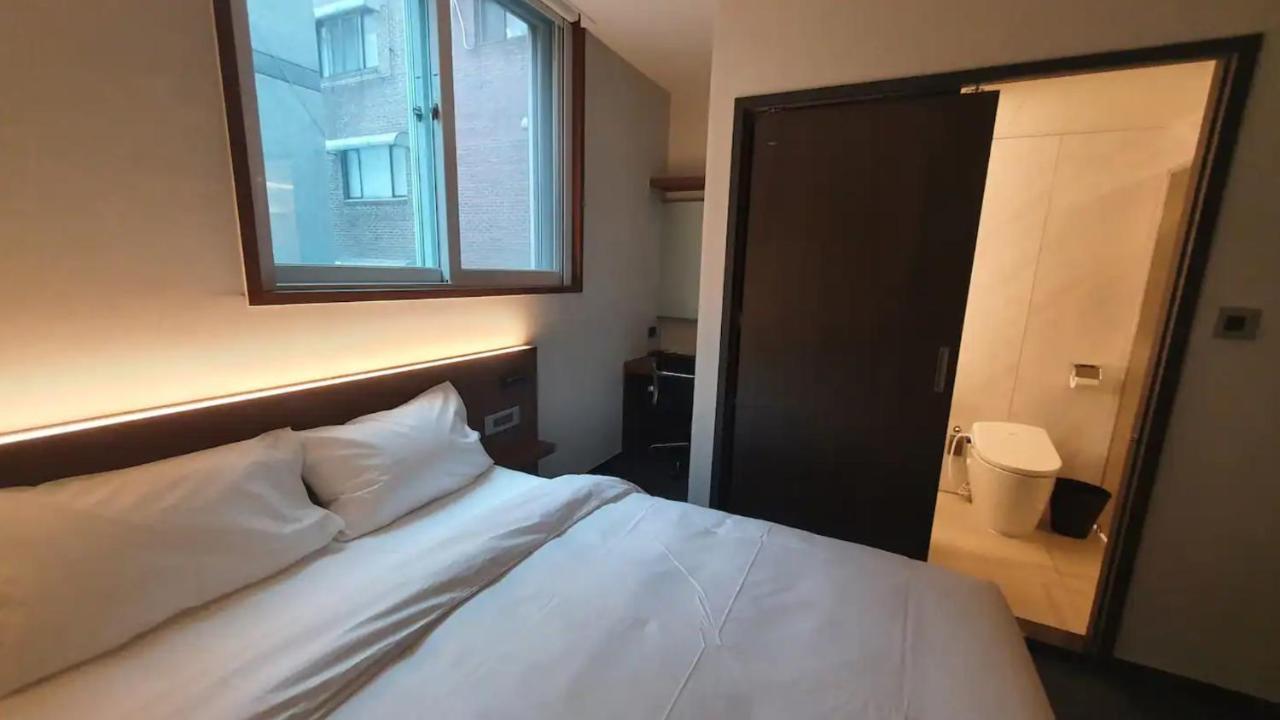 Pillowsopher Hongdae Сеул Экстерьер фото