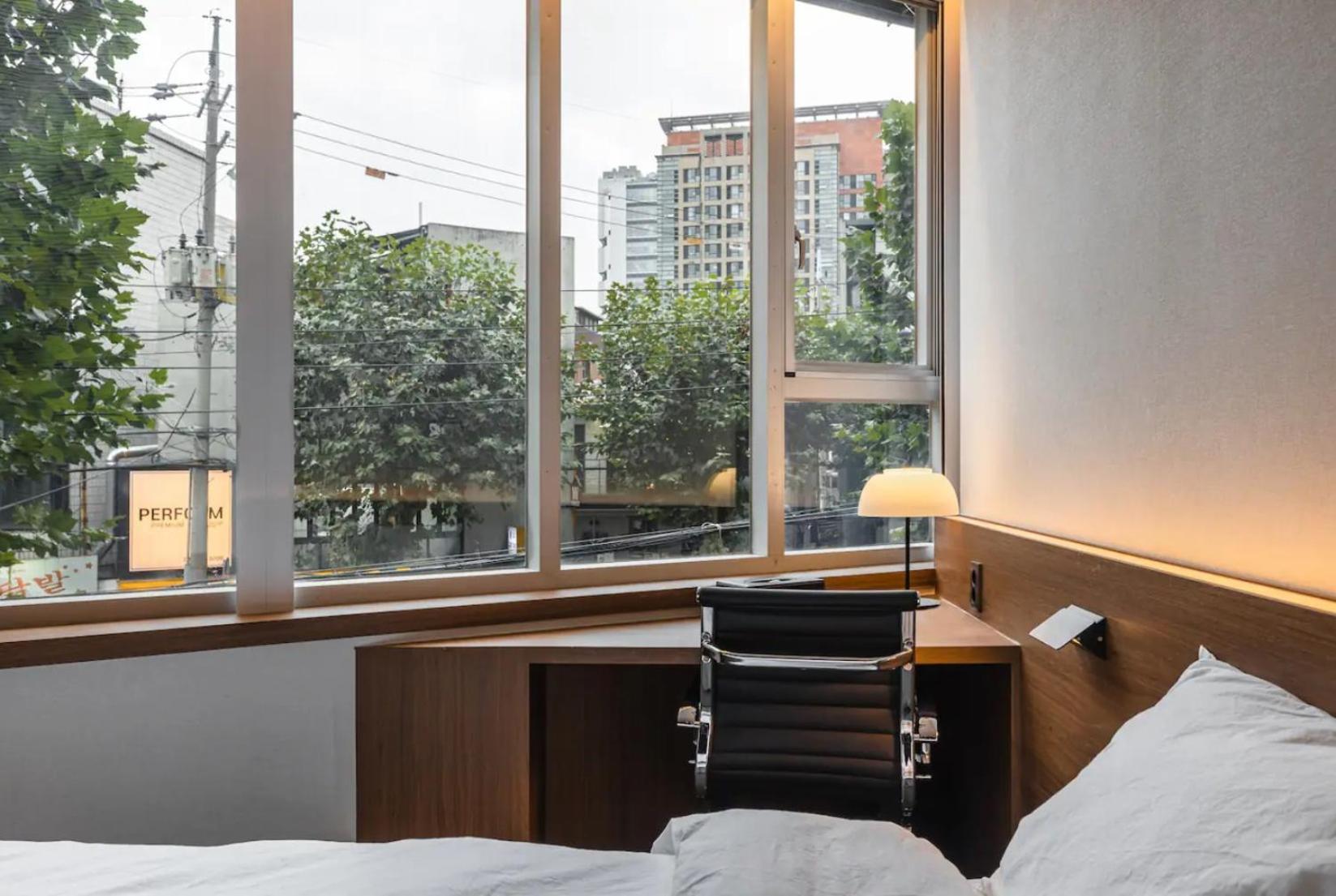 Pillowsopher Hongdae Сеул Экстерьер фото
